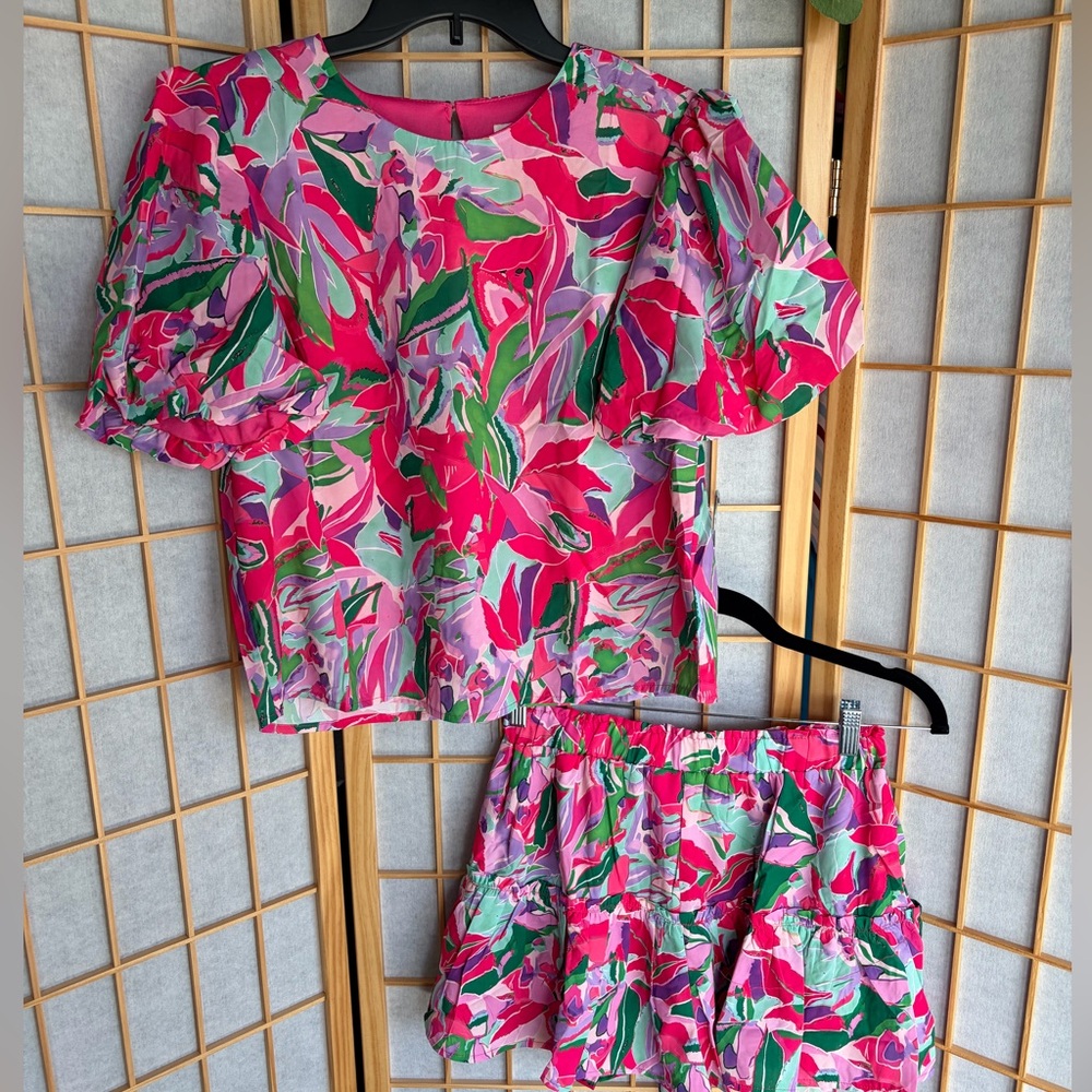 She and Sky Vibrant Floral Top and shorts Set